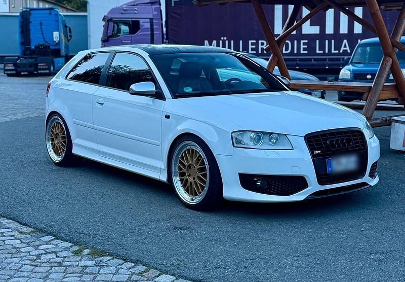 Gebraucht Audi S3 Sportback Performance 265 PS (194 kW) 2008 Weiß Kleinwagen