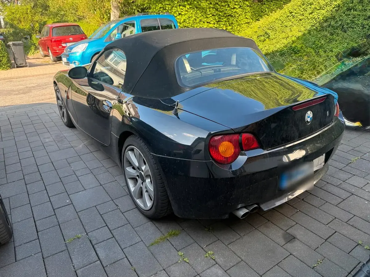 Gebraucht BMW Z4 193 PS (141 kW) 2003 Schwarz Cabrio