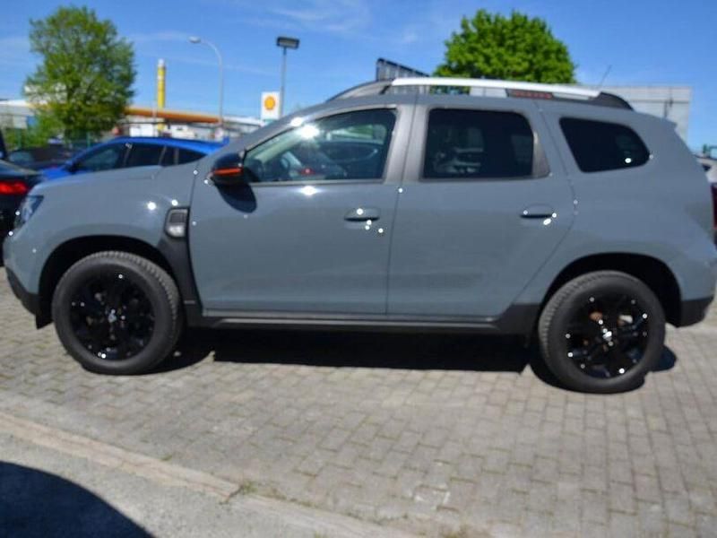 Gebraucht Dacia Duster Extreme 150 PS (110 kW) 2022 Grau SUV