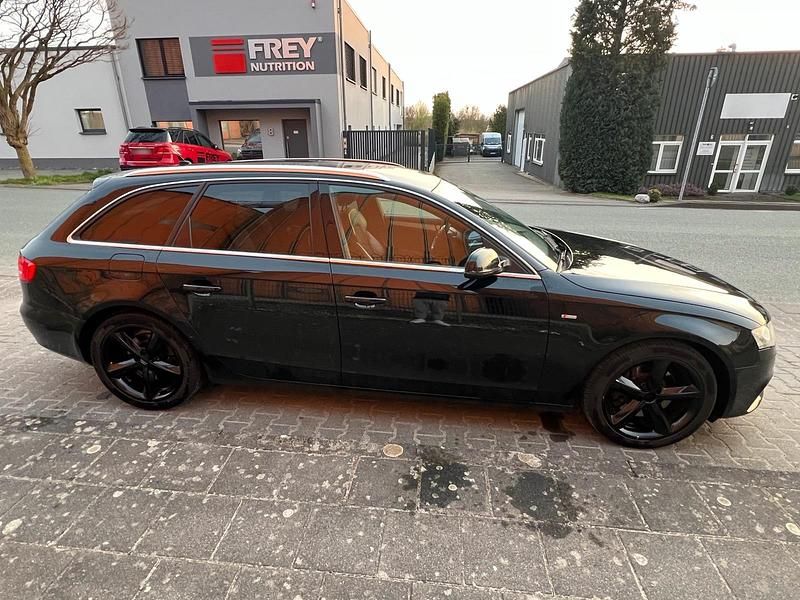 Gebraucht Audi A4 S-Line 190 PS (139 kW) 2010 Schwarz Kombi