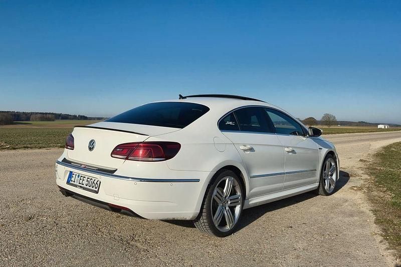 Second-hand VW CC 170 CP (125 kW) 2013 Alb Berlinǎ