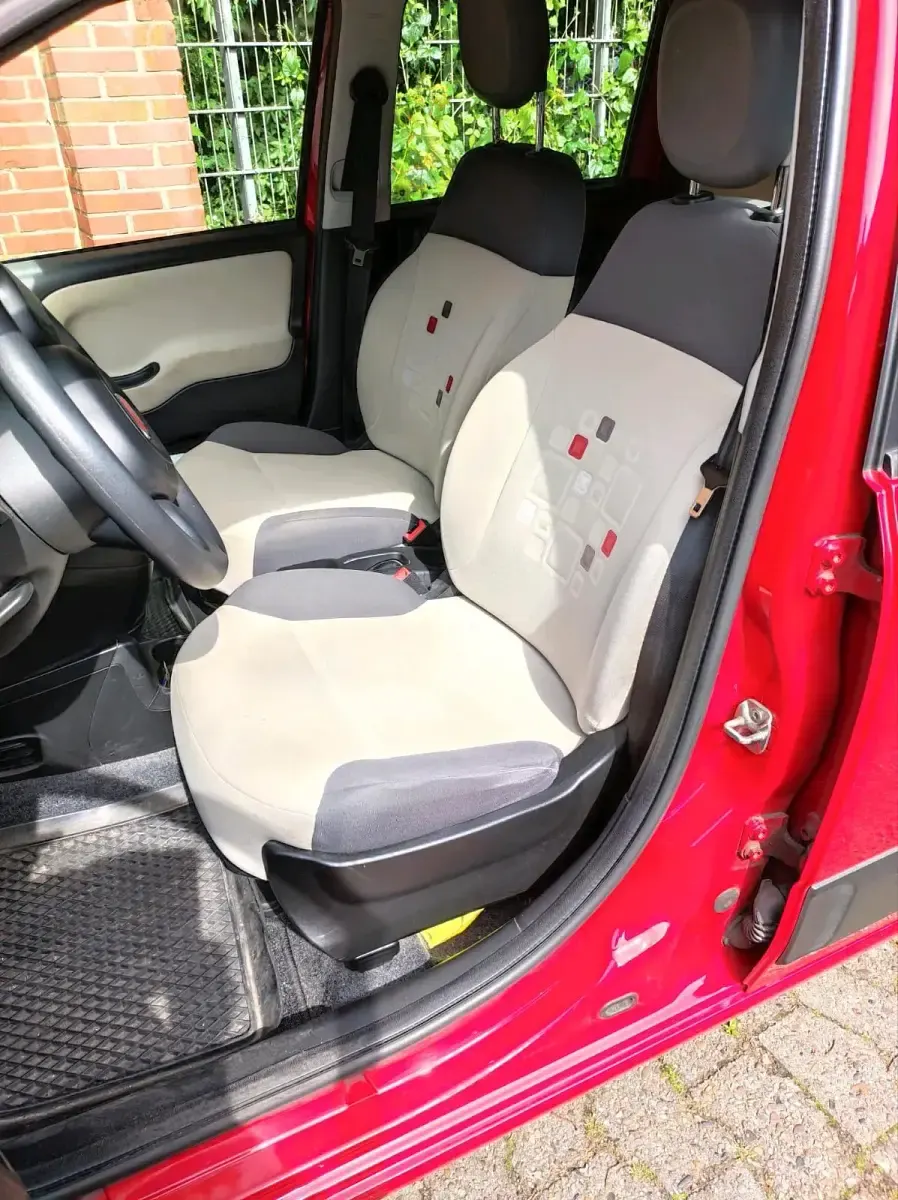 Gebraucht Fiat Panda 90 PS (66 kW) 2013 Rot Kleinwagen