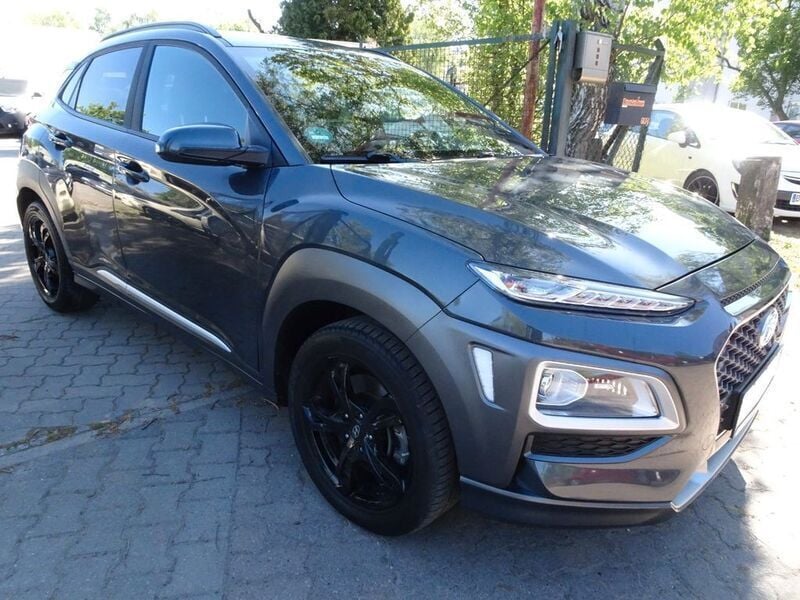 Dark knight / mic Gebraucht 2020 Hyundai Kona Style SUV | 13.990 € (Superpreis) - Bild 1/4