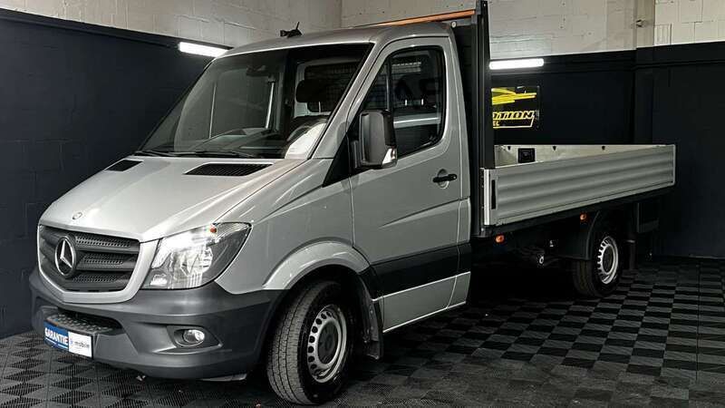 Arktikweiss Gebraucht 2014 Mercedes Sprinter Van | 18.490 € (Fairer Preis) - Bild 1/4