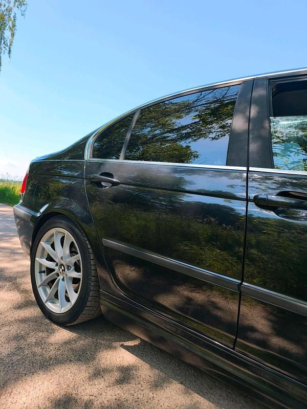 Schwarz Gebraucht 1999 BMW 323 M Sport Limousine | 1.900 € (Superpreis) - Bild 1/4