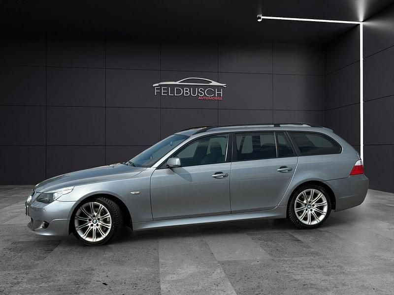 Gebraucht BMW 523 177 PS (130 kW) 2005 Grau Kombi
