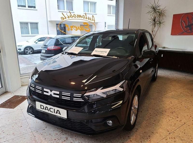 Perlmuttschwarz Gebraucht 2023 Dacia Sandero Kleinwagen | 15.480 € (Fairer Preis) - Bild 1/4