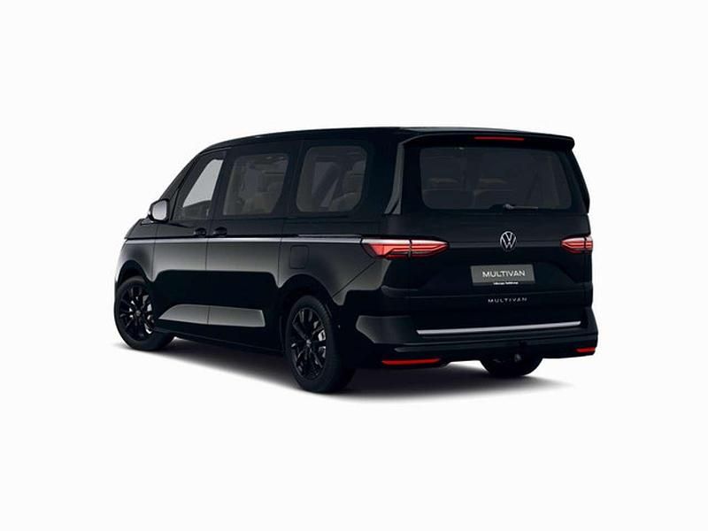 Second-hand VW Multivan Style 150 CP (110 kW) 2025 Negru Monovolum