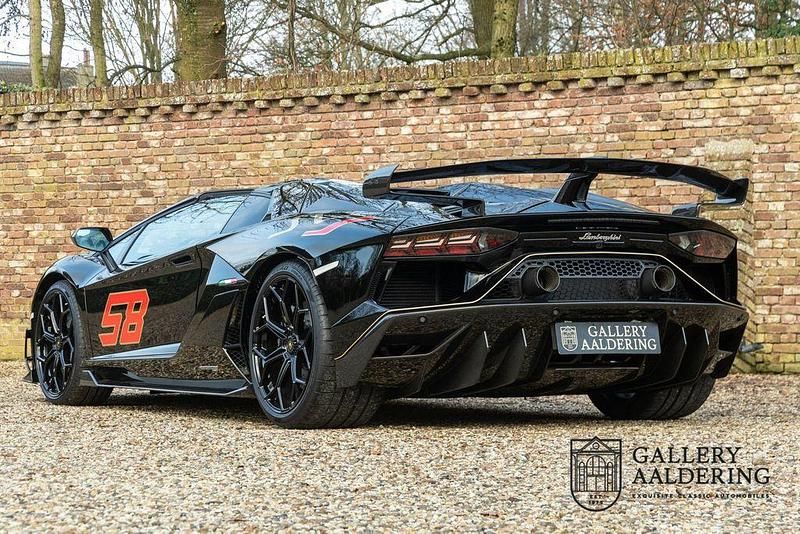 Second-hand Lamborghini Aventador 2020 Negru Cabrio