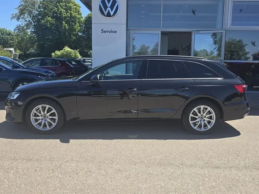 Gebraucht Audi A4 150 PS (110 kW) 2022 Schwarz Kombi