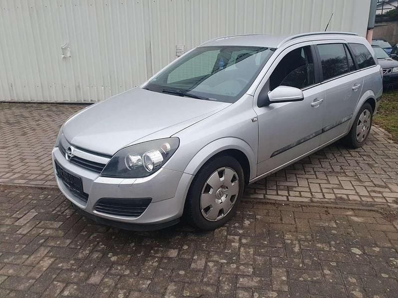Gebraucht Opel Astra Edition+ 105 PS (77 kW) 2006 Silber Kombi