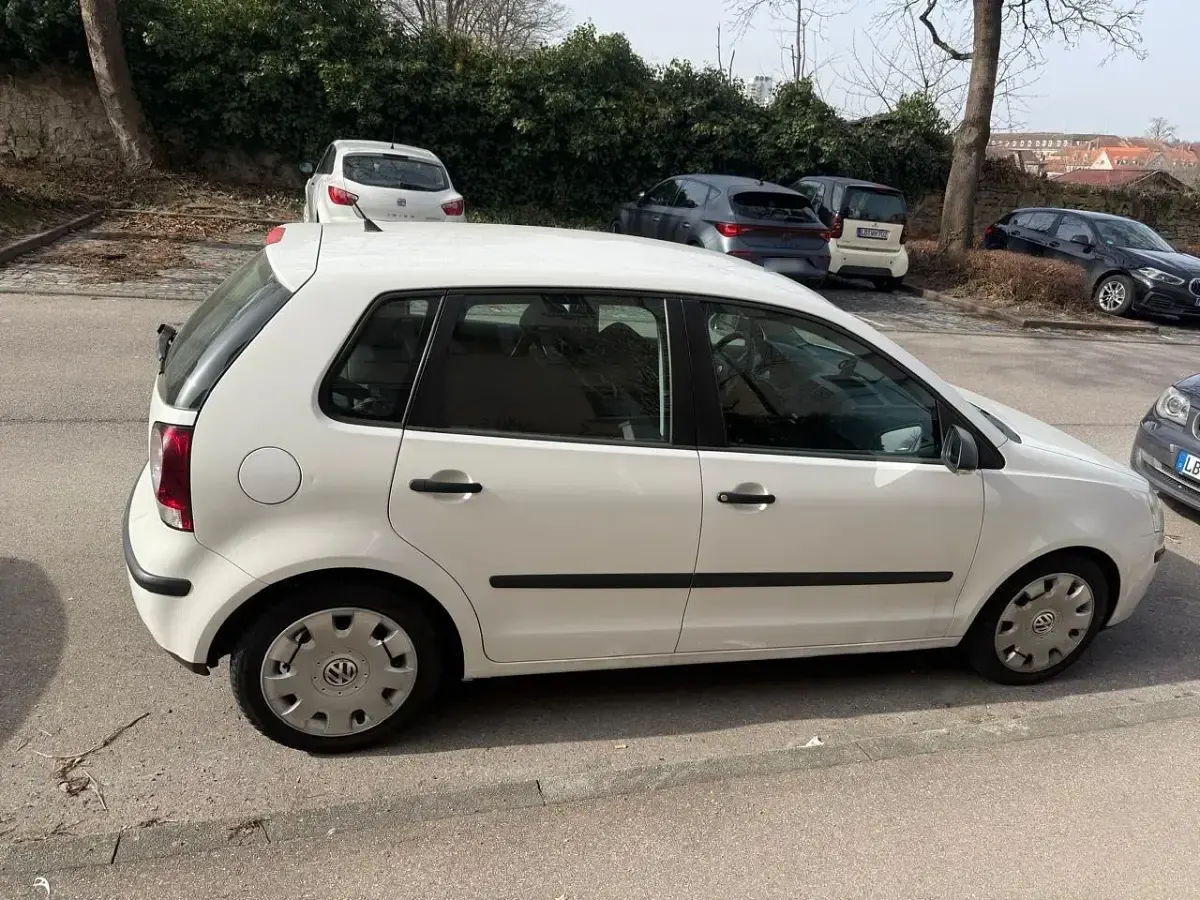 Gebraucht VW Polo 60 PS (44 kW) 2008 Weiß Kleinwagen