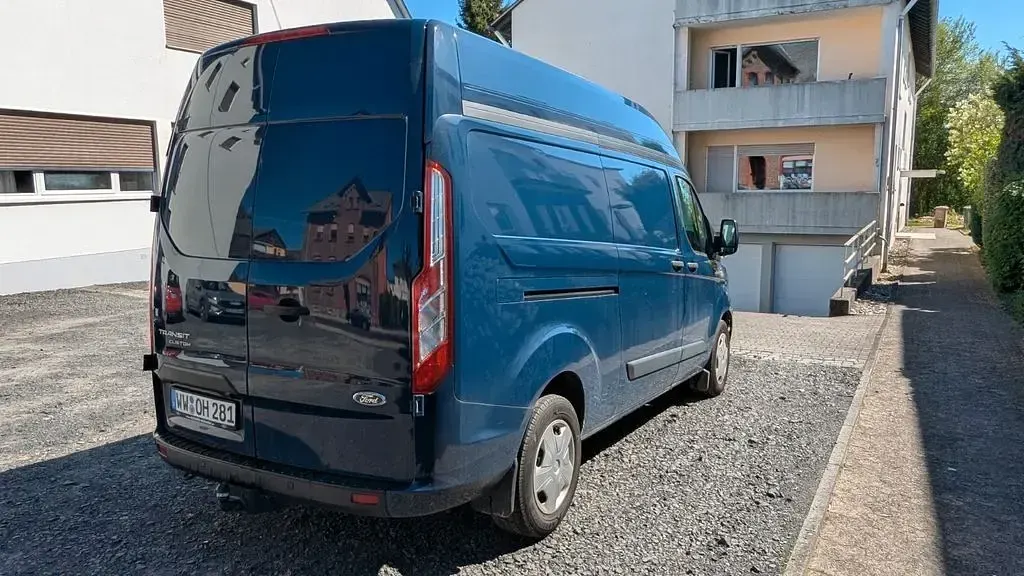 Gebraucht Ford Transit Custom 131 PS (96 kW) 2022 Blau Limousine