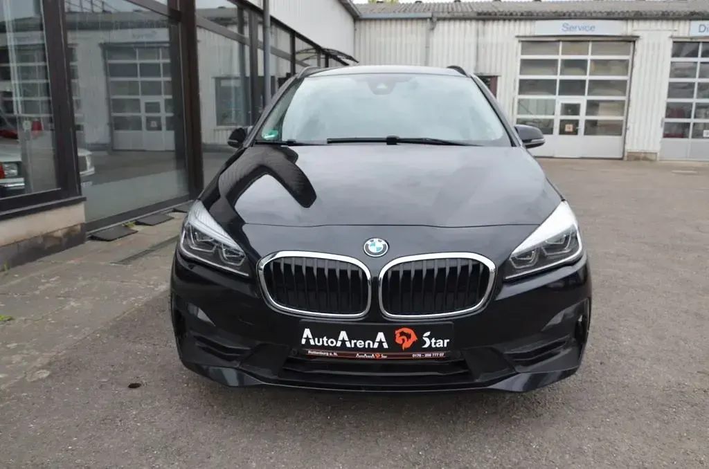 Gebraucht BMW 218 Sport Line 150 PS (110 kW) 2022 Schwarz Kombi