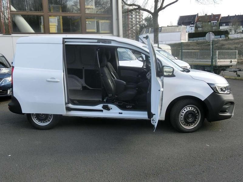 Gebraucht Renault Kangoo 95 PS (69 kW) 2021 Mineral  weiß Van / Kleinbus