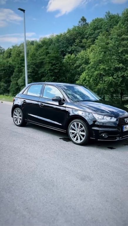 Schwarz Gebraucht 2013 Audi A1 Sportback S-Line Kleinwagen | 6.500 € (Fairer Preis) - Bild 1/4
