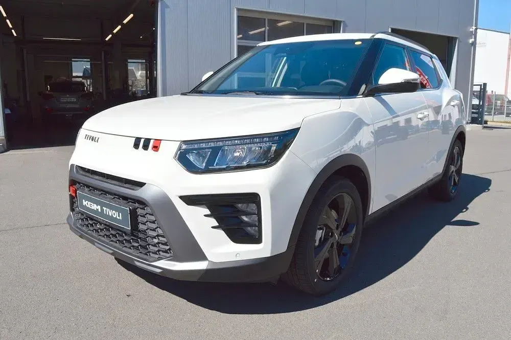 Neu KGM Tivoli 163 PS (119 kW) 2026 Weiß SUV
