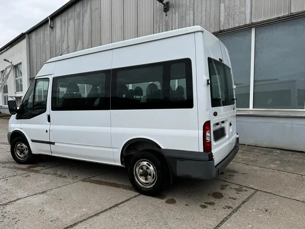 Gebraucht Ford Transit Tourneo 90 PS (66 kW) 2012 Weiß Van / Kleinbus