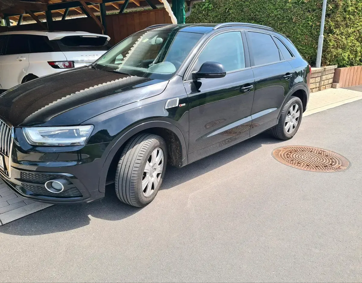 Używany Audi Q3 S-Line 145 KM (106 kW) 2013 Czarny SUV
