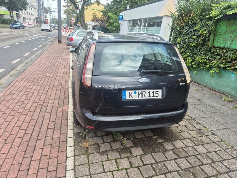 Gebraucht Ford Focus Style 110 PS (80 kW) 2009 Schwarz Kombi