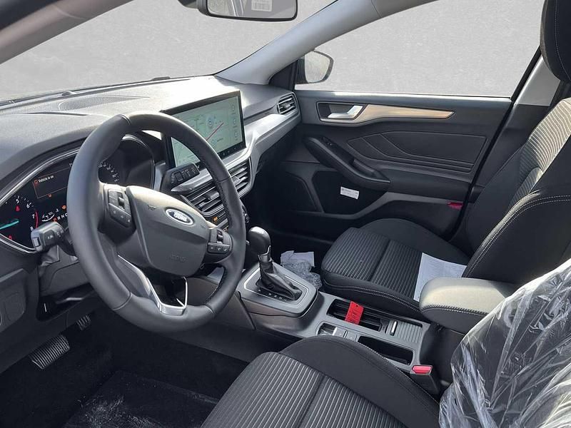 Neu Ford Focus Titanium 155 PS (114 kW) 2025 Schwarz Kombi