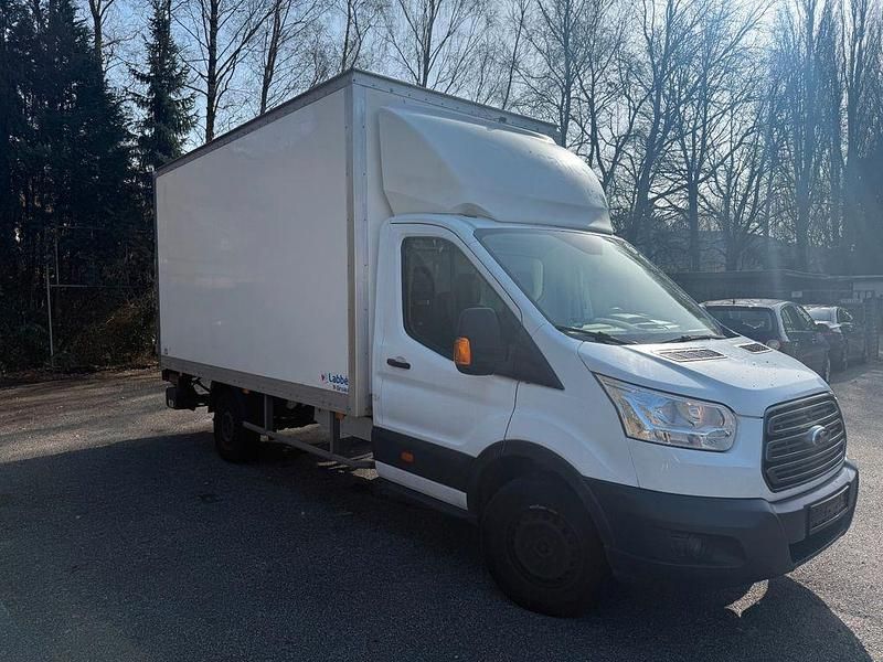 Gebraucht Ford Transit 131 PS (96 kW) 2019 Weiß