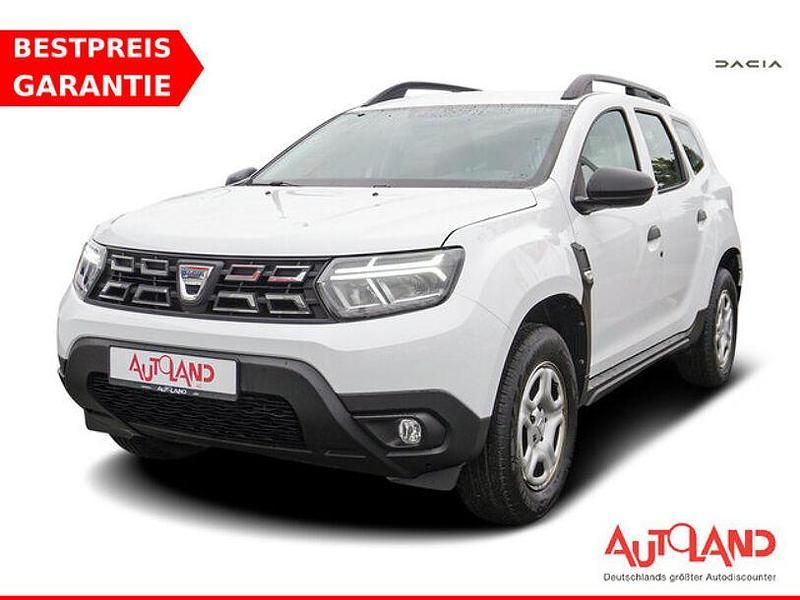 Weiß Gebraucht 2021 Dacia Duster Essentiel SUV | 15.950 € (Etwas zu teuer) - Bild 1/4