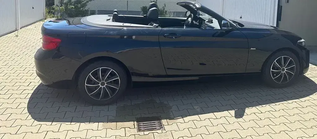 Gebraucht BMW 218 Sport Line 136 PS (100 kW) 2017 Schwarz Cabrio