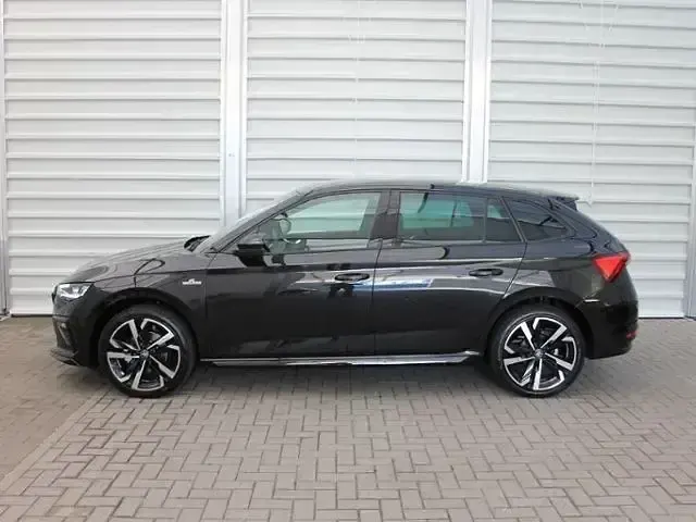Gebraucht Skoda Scala Monte Carlo 150 PS (110 kW) 2025 Schwarz Kleinwagen