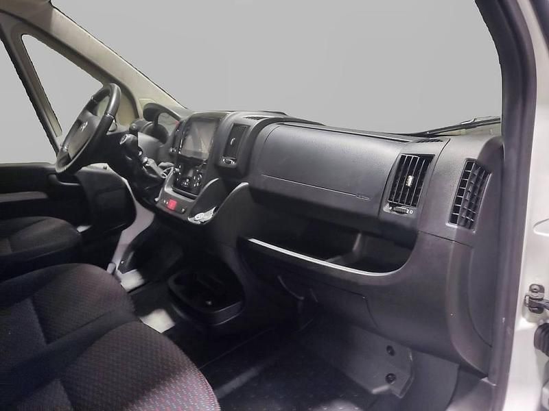 Gebraucht Citroën Jumper 165 PS (121 kW) 2024 Weiß Van / Kleinbus