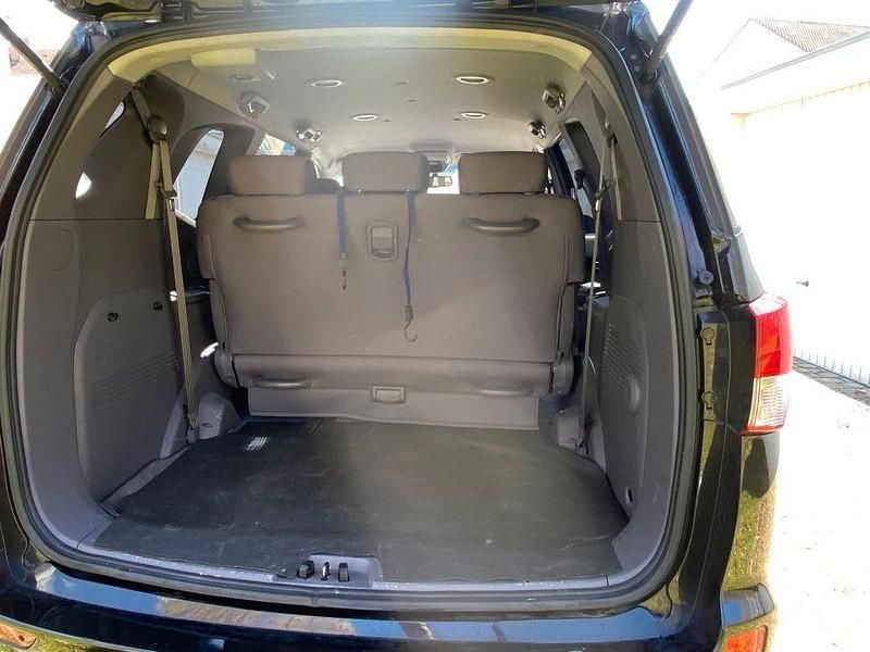 Gebraucht Ssangyong (KGM) Rodius 155 PS (114 kW) 2015 Schwarz Van / Kleinbus