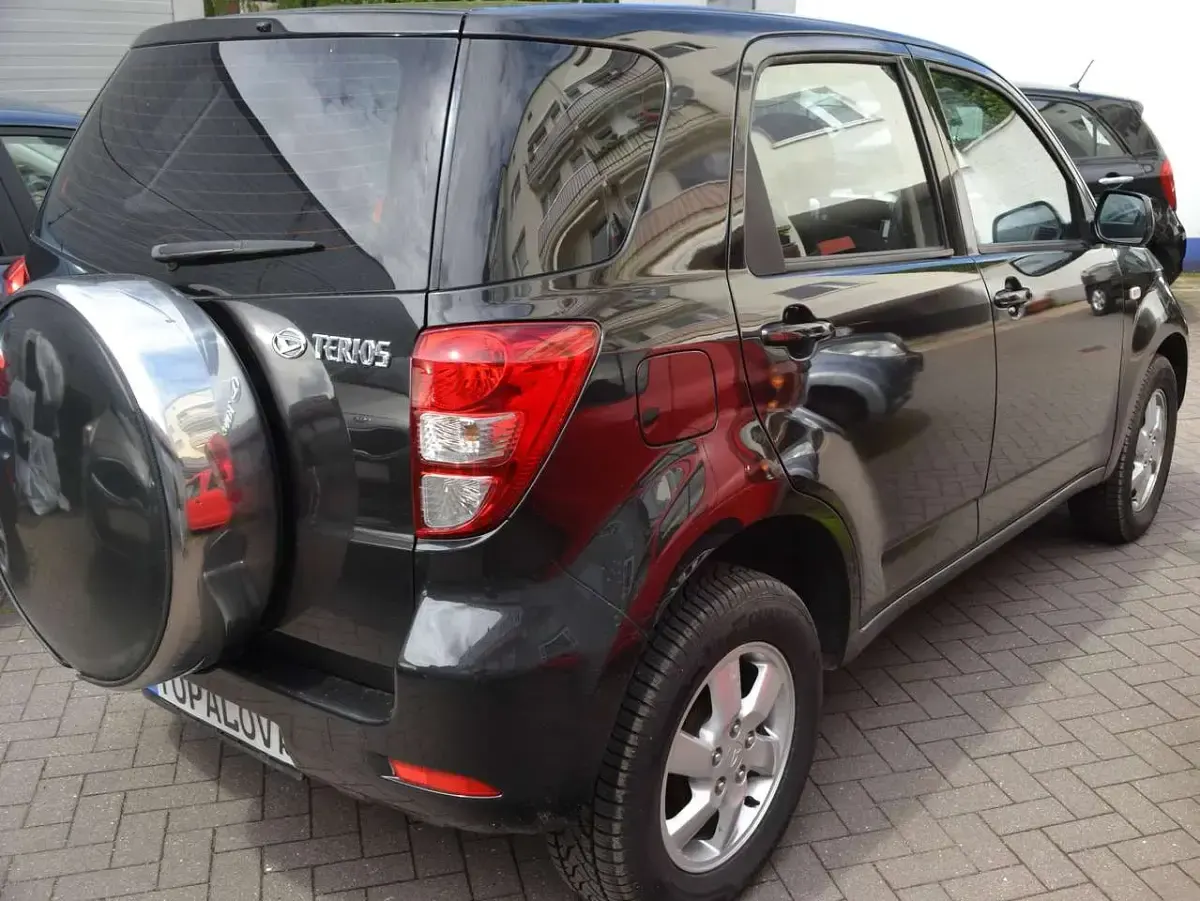 Gebraucht Daihatsu Terios 105 PS (77 kW) 2008 Schwarz perleffekt x07 SUV