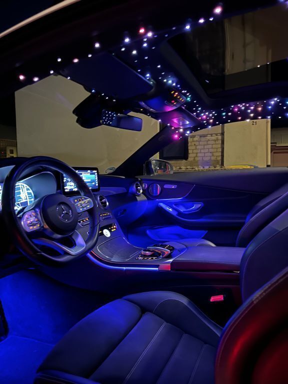 Weiß Gebraucht 2019 Mercedes C300 AMG line Coupé | 34.800 € (Etwas zu teuer) - Bild 1/4