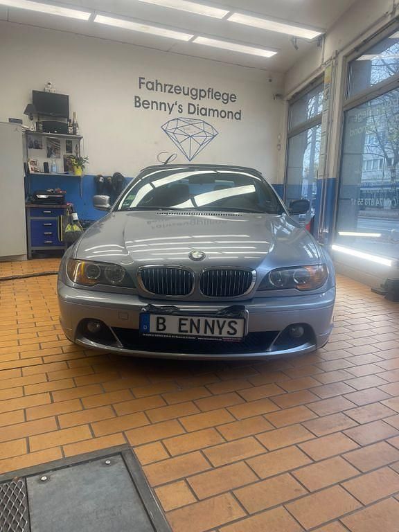 Silber Gebraucht 2003 BMW 325 Cabriolet Performance Cabrio | 11.900 € (Etwas zu teuer) - Bild 1/4