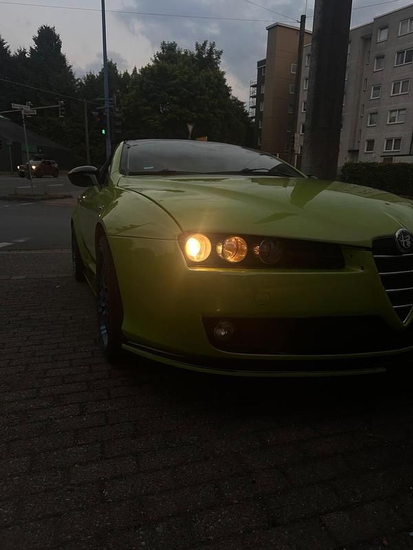 Andere farben Gebraucht 2007 Alfa Romeo Brera Coupé | 12.000 € - Bild 1/4
