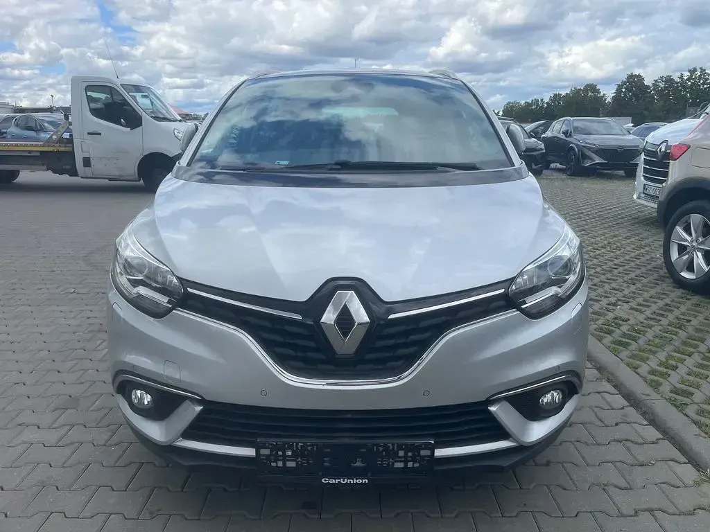 Gebraucht Renault Scénic IV Bose Edition 160 PS (117 kW) 2018 Silber Van / Kleinbus