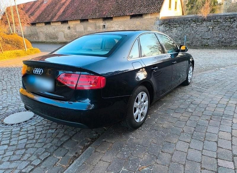 Gebraucht Audi A4 120 PS (88 kW) 2008 Blau Limousine