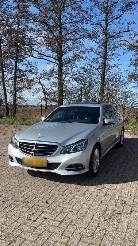 Gebraucht Mercedes E400 333 PS (244 kW) 2013 Limousine