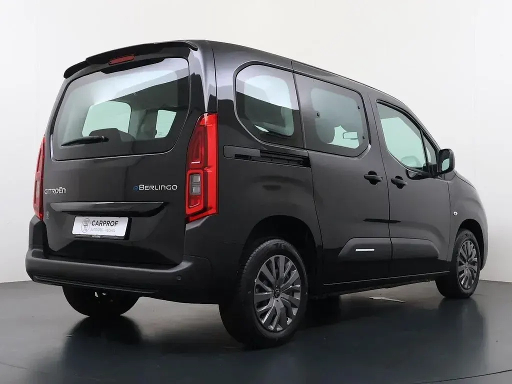 Neu Citroën e-Berlingo Feel 100 kW (136 PS) 2025 Schwarz Van / Kleinbus