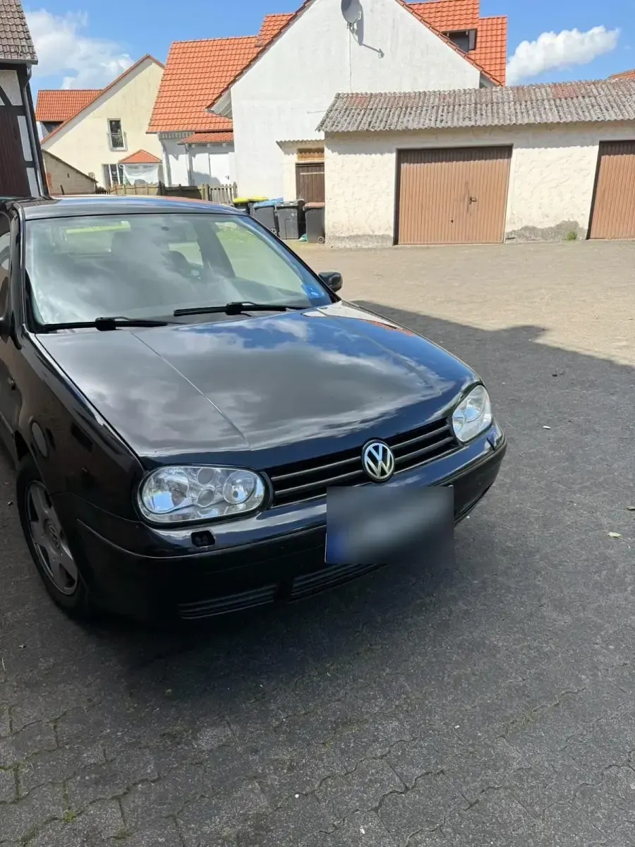 Gebraucht VW Golf IV 130 PS (95 kW) 1998 Schwarz Kleinwagen
