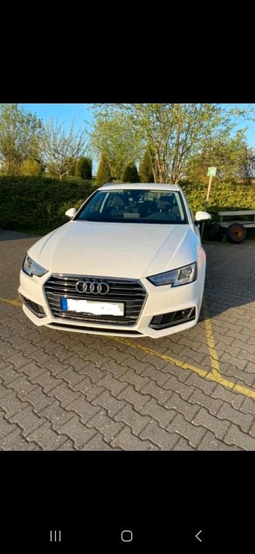 Weiß Gebraucht 2019 Audi A4 Kombi | 18.000 € (Guter Preis) - Bild 1/3