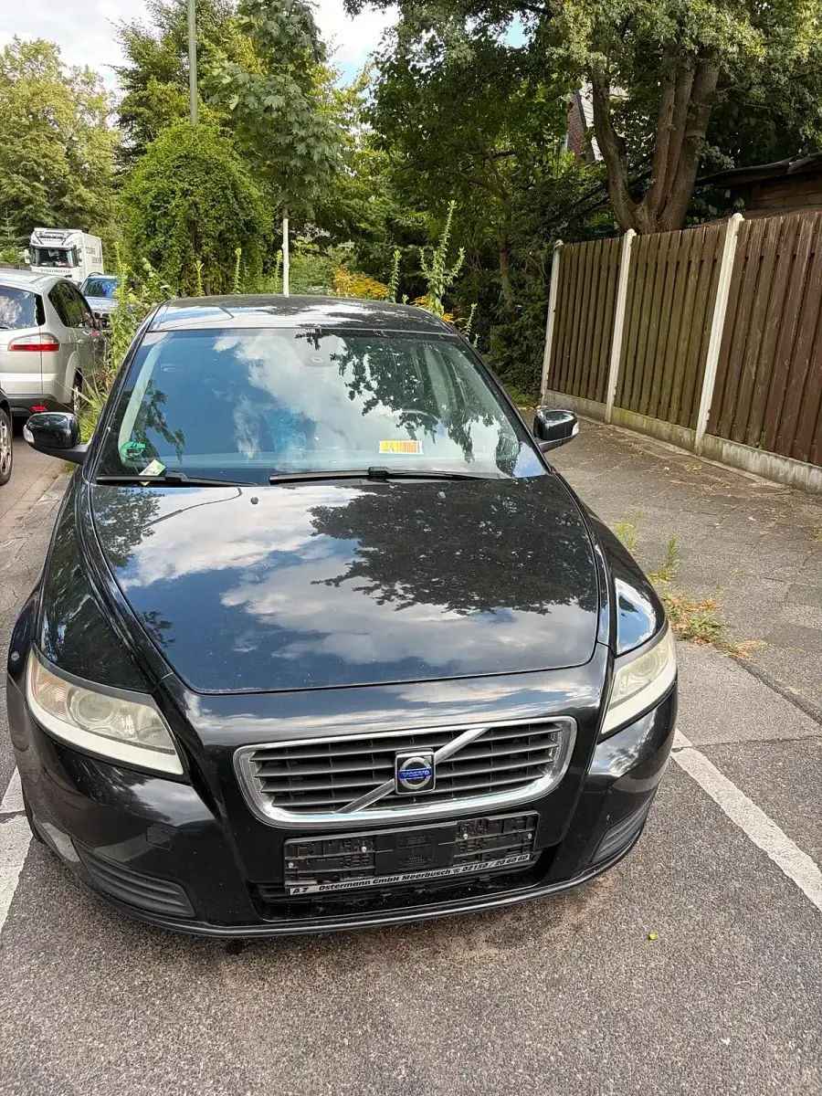 Gebraucht Volvo V50 136 PS (100 kW) 2008 Schwarz Kombi