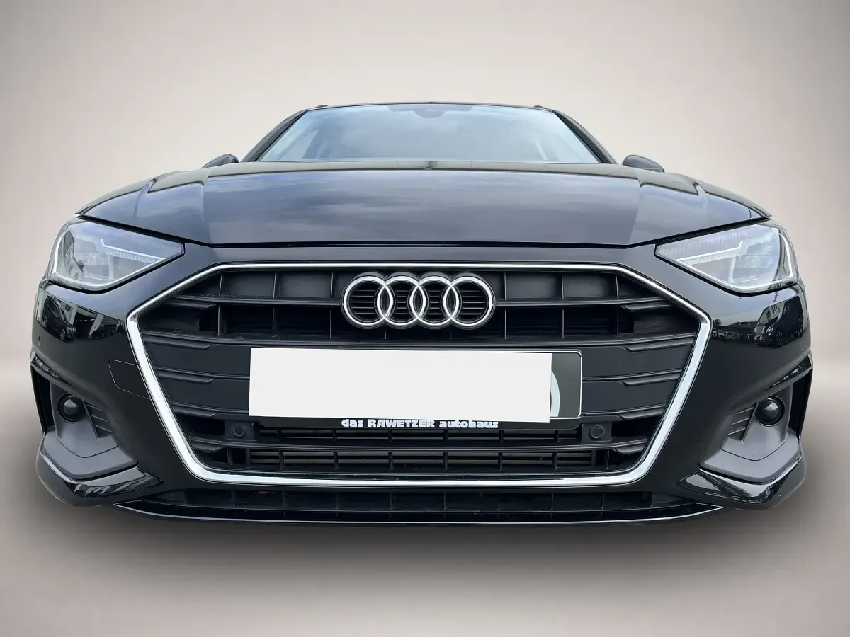 Gebraucht Audi A4 150 PS (110 kW) 2022 Schwarz Kombi