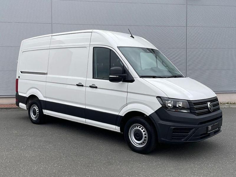Gebraucht VW Crafter 177 PS (130 kW) 2025 Weiß Van