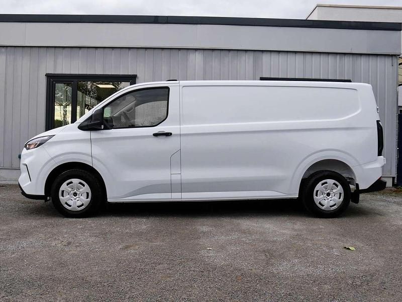 Neu Ford Transit Custom Trend 110 PS (80 kW) 2026 Frozen white (weiß) Van / Kleinbus