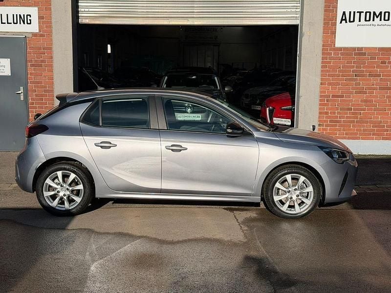 Usado Opel Corsa Elegance 101 HP (74 kW) 2021 Prateado Citadino