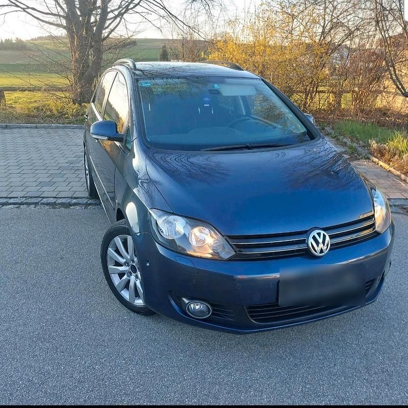 Gebraucht VW Golf VI 105 PS (77 kW) 2011 Blau Kleinwagen
