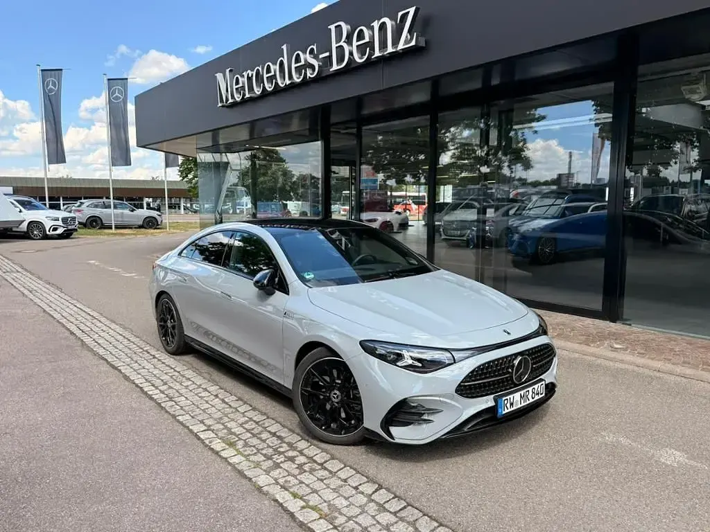 Gebraucht Mercedes CLA220 AMG 211 PS (155 kW) 2026 Manufaktur lack manufaktur alpingrau uni Limousine