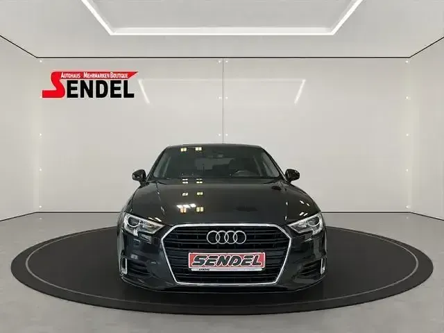 Gebraucht Audi A3 Sport 150 PS (110 kW) 2017 Braun Limousine