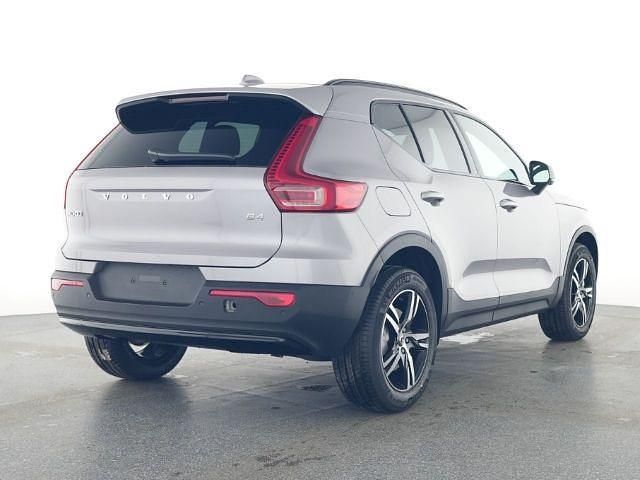 Gebraucht Volvo XC40 Plus 197 PS (144 kW) 2025 Silber SUV